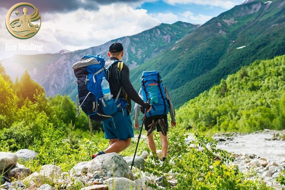 Kỹ thuật đeo ba lô đúng cách: Tránh đau lưng và vai gáy.