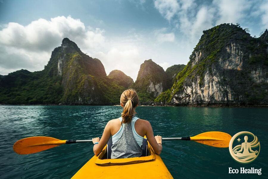 Lan Ha Bay kayak tour